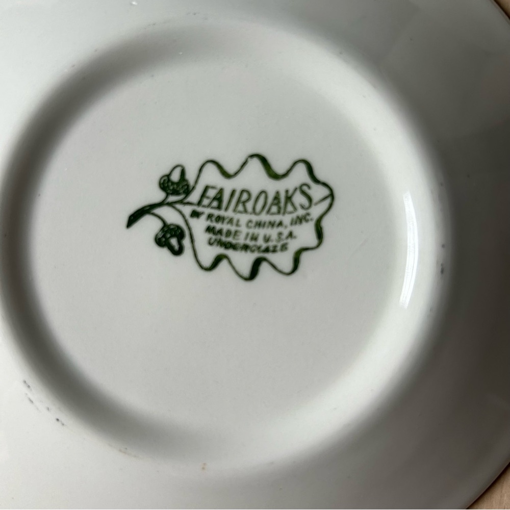 Fair Oaks by Royal China 6” Saucers - set of 3 - Picture 4 of 5